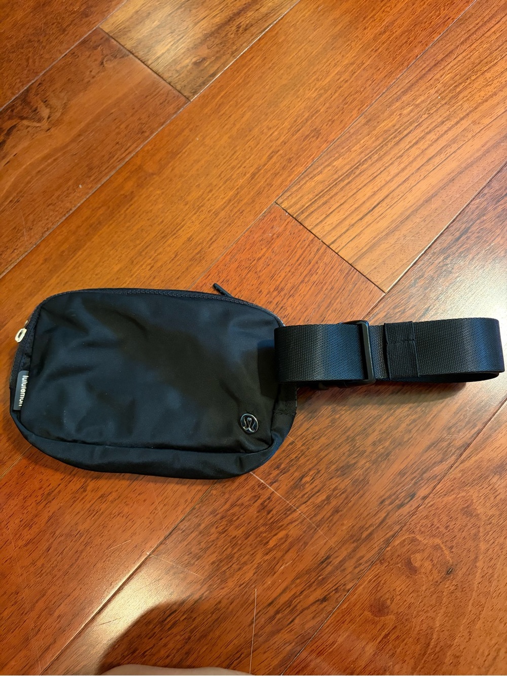 Lululemon cross body purse